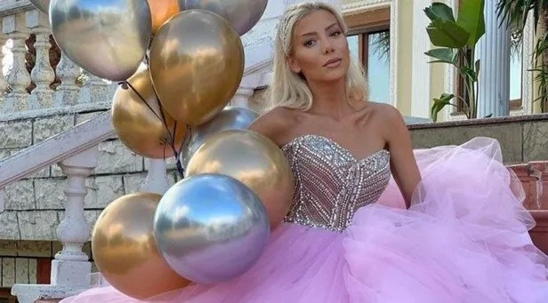 Gülşah Saraçoğlu’nun annesi kim? Doya Doya Moda jürisi Gülşah Saraçoğlu kimdir, kaç yaşında, nereli?-3