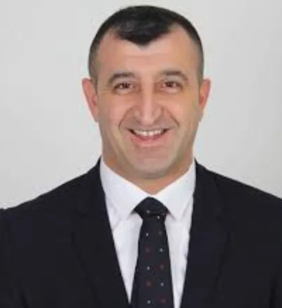 İmamoğlu'nun liyakat sözleri masalmış! İBB'de muhtar çalışıyor!-1