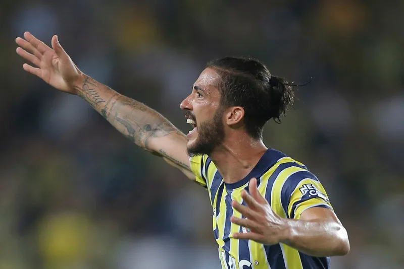 Fenerbahçe'de Gustavo Henrique krizi! Yönetim harekete geçti - 10