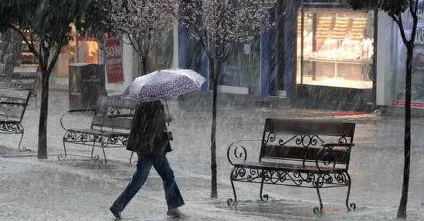 21-22 Kasım okullar tatil mi? Bugün İstanbul, Bursa, Çanakkale'de okullar tatil mi edildi? MEB - Valilik son dakika duyurular!