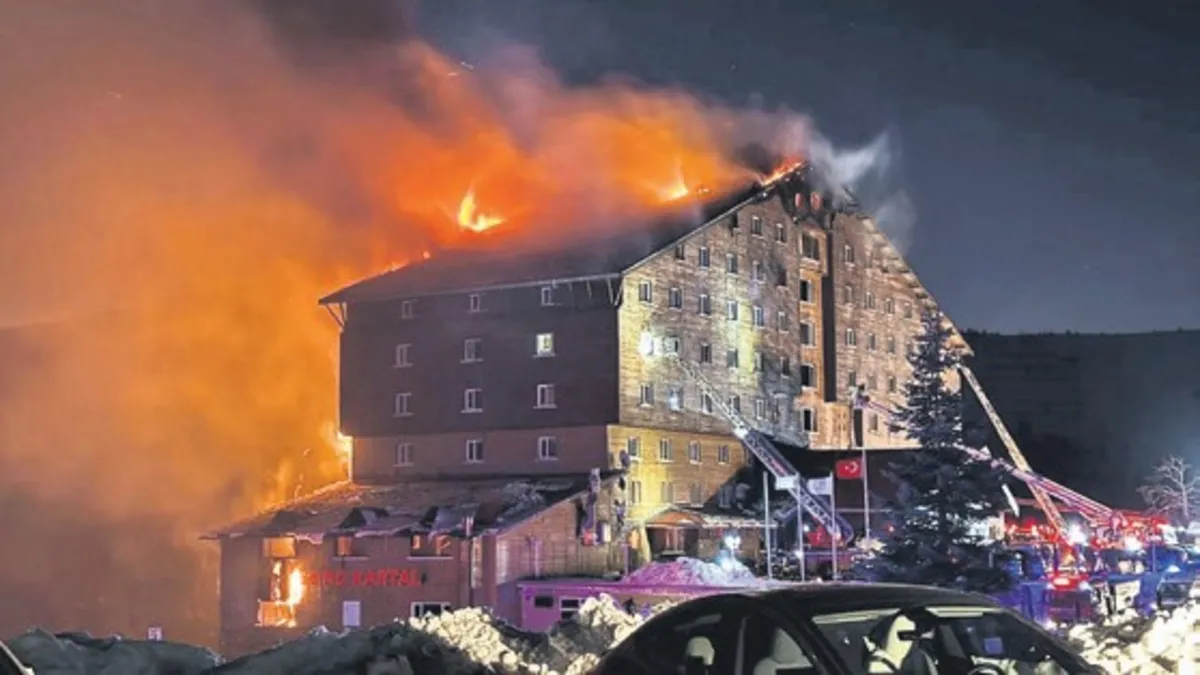 Grand Kartal Otel faciasında dehşet verici savunma
