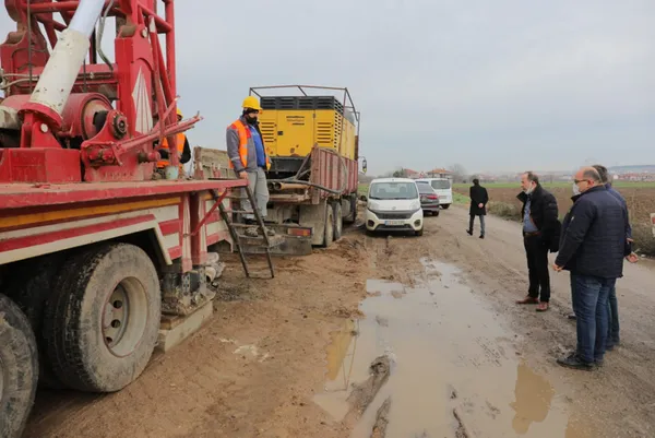 kuraklik-tehlikesi-istanbulun-yani-basinda-edirnenin-barajlari-kurudu-1610027696083.jpg Kuraklık tehlikesi İstanbul'un yanı başında! Edirne'nin barajları kurudu-13