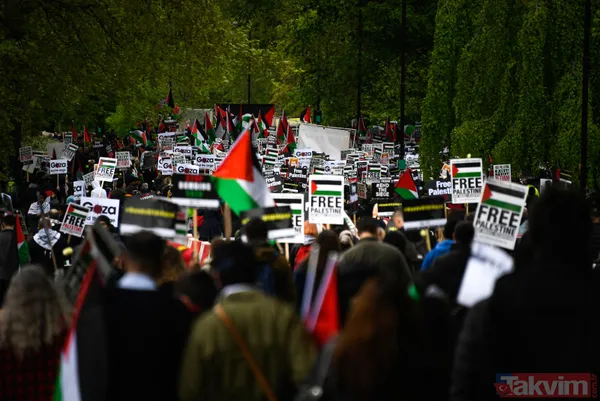 SON DAKİKA: Filistinlilerin katledilmesi protesto ediliyor! Binler Londra'da İsrail Büyükelçiliği'ne yürüyor - 29