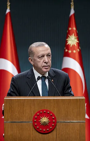 SON DAKİKA: Kabine toplantısı sona erdi! Başkan Recep Tayyip Erdoğan'dan önemli açıklamalar! CHP'nin iftirası... Başörtüsü teklifi ve sosyal yardımlar