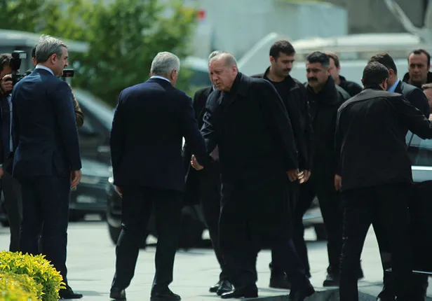 Son dakika: Başkan Erdoğan AK Parti İl Başkanlığı'nda-2