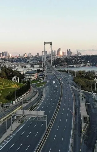 Son dakika: 15 Temmuz Şehitler Köprüsü 4 günlük sokağa çıkma kısıtlaması sonrası boş kaldı