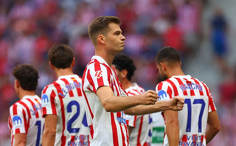 Fenerbahçe durdurulamıyor! Transferde 2 imza daha yolda - 24