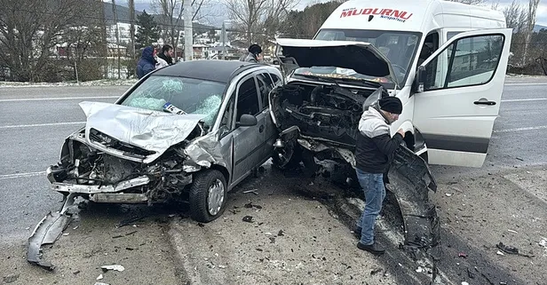Bolu'da feci kaza: 1 ölü 9 yaralı