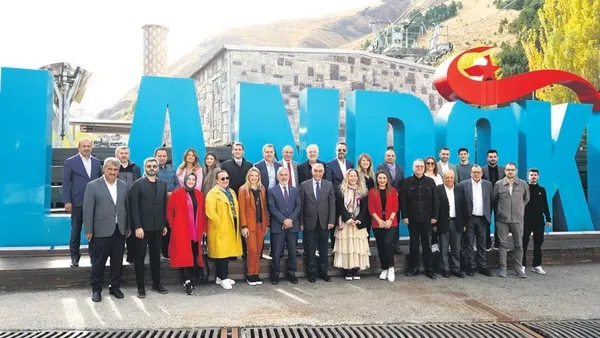 1700253391977.jpeg Kış turizminin kalbi Palandöken'de yeni master planı devrede! Başkan Mehmet Sekmen açıkladı: Dünyanın yeni gözdesi olacak-2