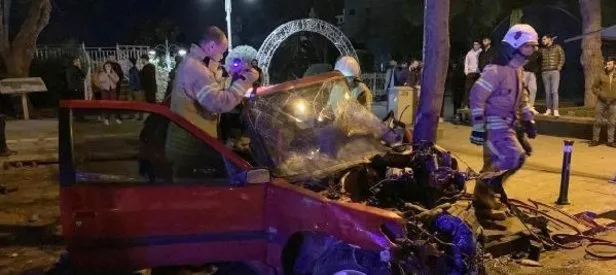 Kadıköy’de feci kaza: Paramparça oldu!