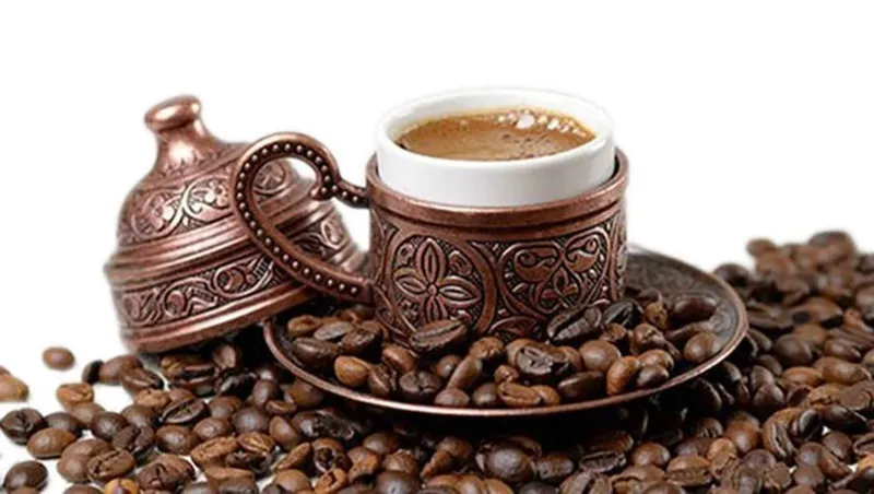 sabahlari-turk-kahvesine-1-kasik-eklemek-yeterli-jet-hizinda-kilo-verdiriyor-1719297577524.jpeg