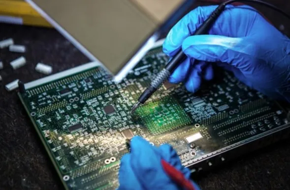 Çip krizi giderek derinleşiyor! Ford Otosan'dan flaş durdurma kararı!-4