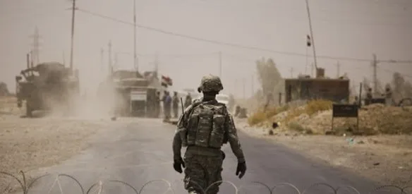 IRAK'TAKİ SON AMERİKAN MUHARİP BİRLİĞİ ÜLKEDEN AYRILMAYA BAŞLADI VE AY SONUNDA TAMAMLANDI