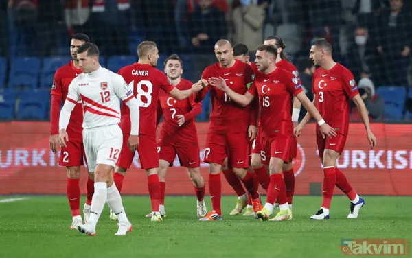 SON DAKİKA: Spor yazarları Türkiye-Cebelitarık maçını değerlendirdi: Bir düzine atabilirdik - 7