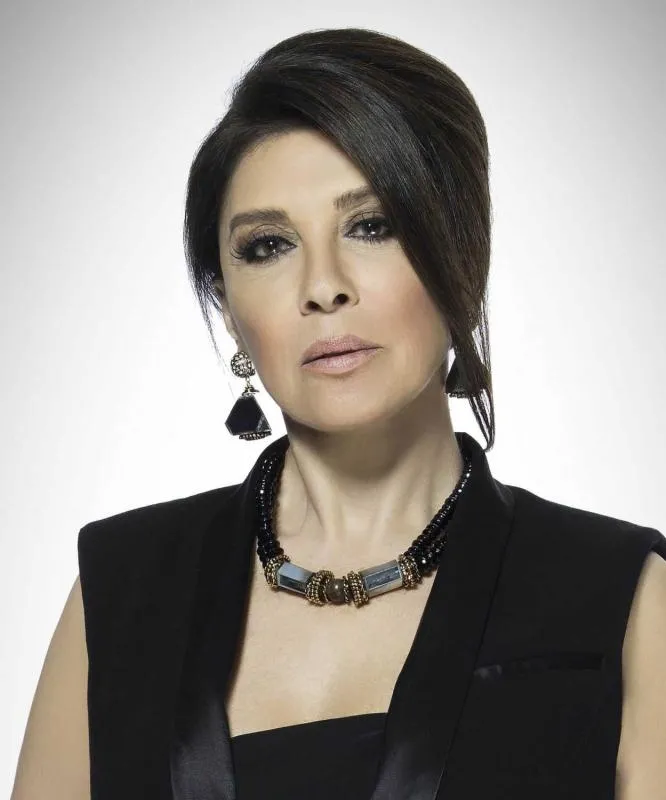 1772371864257.jpeg Nebahat Çehre'den hayatının film yapılmasına dair net çıkış: "Kimsenin de oynamasını istemem"-4