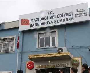 Son dakika: 4 HDPli belediye başkanına terörden gözaltı!