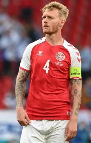 Christian Eriksen'e ilk müdahaleyi yapan Simon Kjaer için Ballon D'or önerisi: Daha fazla hak eden yok