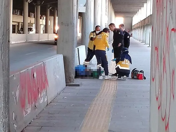 ankarada-sok-olay-alt-gecitte-kanlar-icinde-bulundu-1663233616908.jpeg Ankara'da şok olay: Alt geçitte kanlar içinde bulundu-4