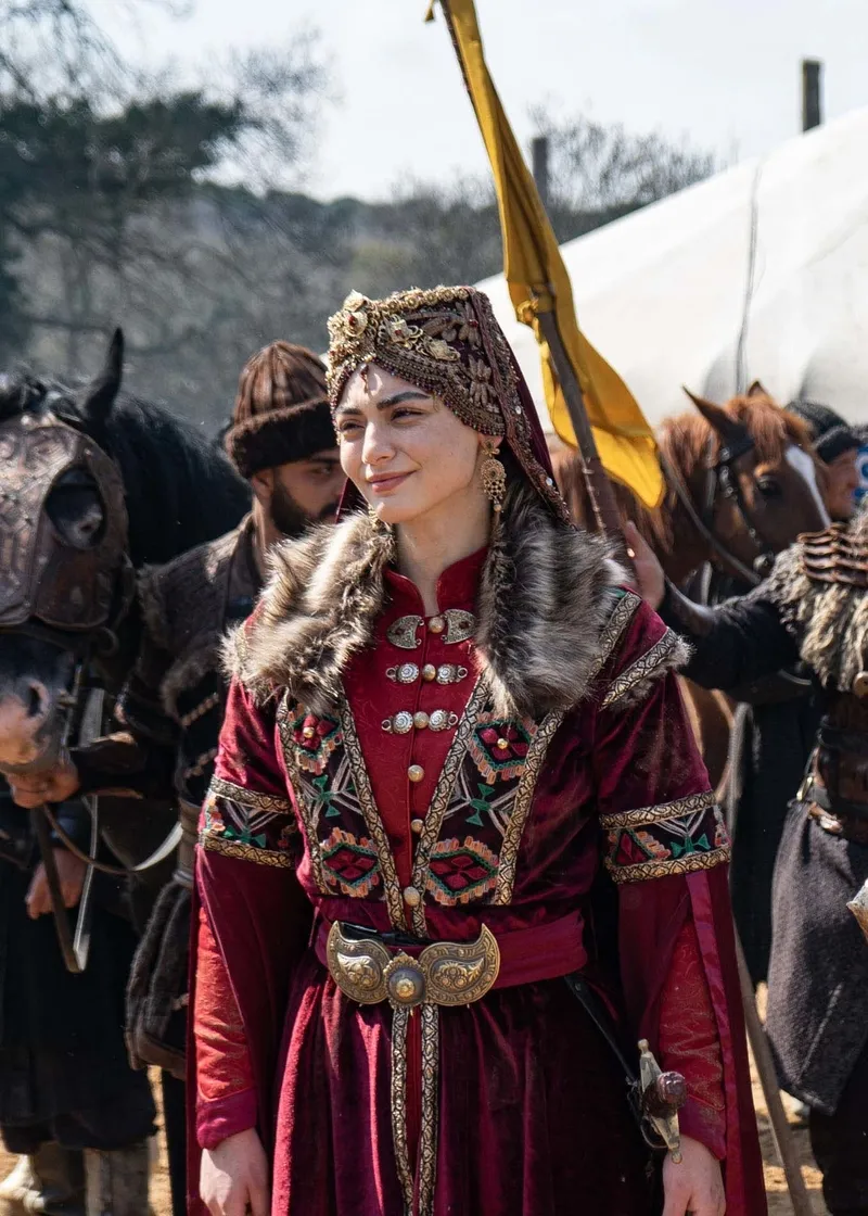 kurulus-osman-seyirciyi-ekrana-kilitledi-bala-hatun-pusuya-dusen-osman-beyi-buldu-1711628227465.jpg Kuruluş Osman seyirciyi ekrana kilitledi! Bala Hatun pusuya düşen Osman Bey’i buldu!-5