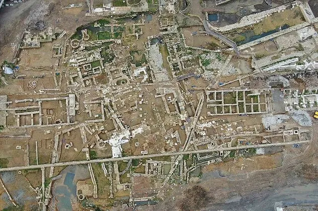İstanbul'un göbeğinde 2500 yıllık tarih! Çalışmalar aralıksız sürüyor! Havadan görüntülendi...