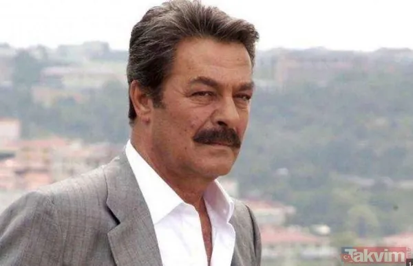 Yeşilçam yıldızı Kadir İnanır entübe edilmişti! Başhekimden sonra Jülide Kural'dan açıklama geldi! "Beni tanıdı, elimi tuttu" - 27