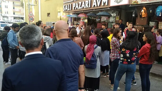 İstanbul'daki şiddetli deprem sonrası AFAD ve Kızılay başkanları uyardı-4