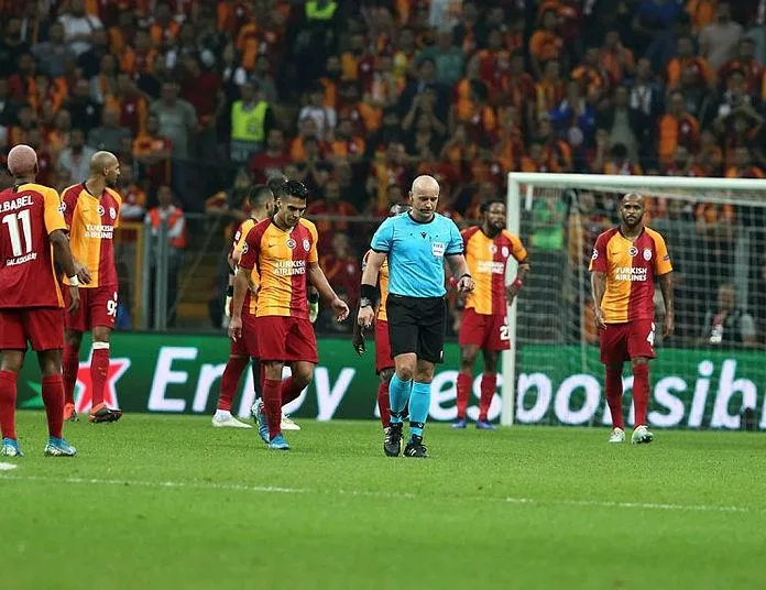 Paramızla rezil olduk