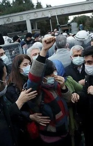 İkinci Gezi ihanetini dört gözle bekleyen FETÖ'cüler ve CHP'liler sosyal medyadan söylem birliği yaptı