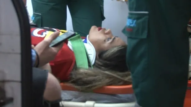 Yenibosna'da gece yarısı feci kaza: 5 yaralı-5