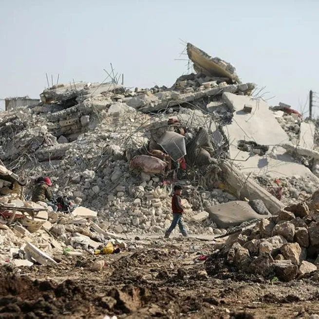 Kahramanmaraştaki asrın felaketi sonrası 4 bine yakın artçı! Uzman Prof. Özbilir açıkladı: Deprem 11 şiddetine çıktı