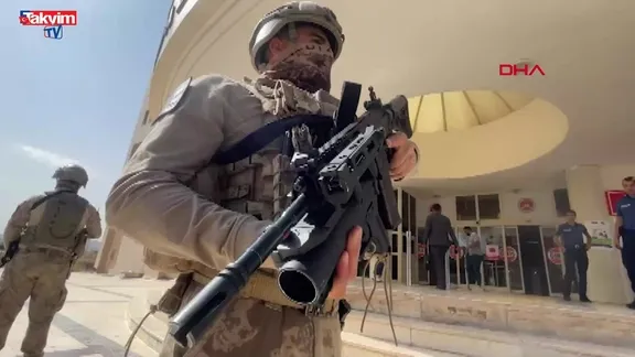 Dövdüğü eşini öldü sandı! Kaza süsü vermeye çalıştı! - Video