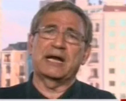 Türkiye’ye olan nefretini kustu