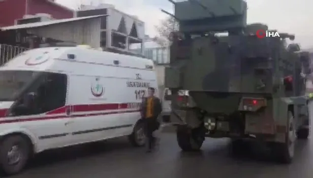 Son dakika: Hakkari'den acı haber! Yıldırım düşmesi sonucu 2 asker şehit oldu