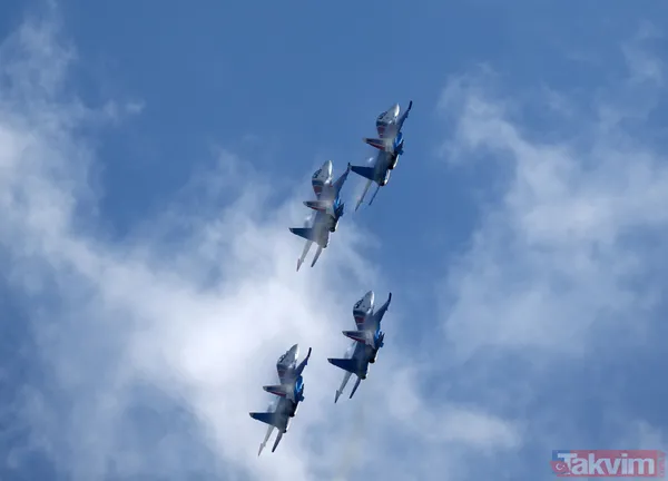 Rus Şövalyeleri TEKNOFEST'te! Su-30 pilotlarının gösteri uçuşu nefes kesti - 7