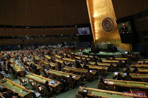Dünya, Başkan Recep Tayyip Erdoğan'ı izledi! İşte BM'deki tarihi konuşmadan kareler... - 26