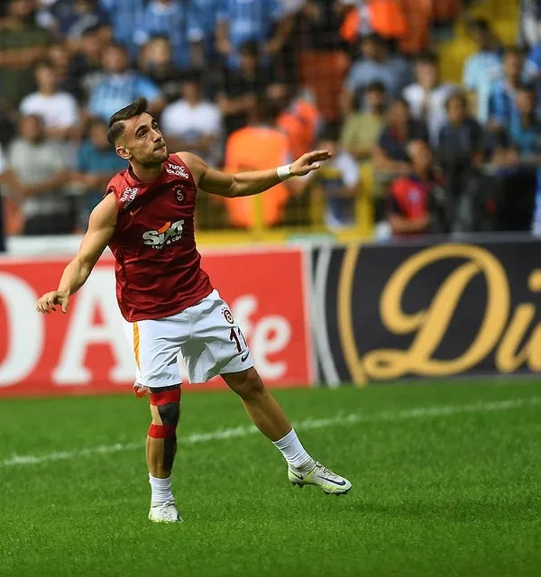 1668154703965.jpeg Galatasaray'da Yunus Akgün'e yeni sözleşme! Kriz yok imza var-3