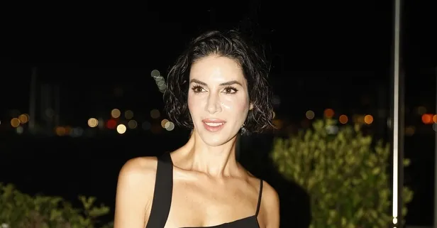 Ahu Yağtu ve Bora Cengiz’den romantik asansör pozu: Aşk tam gaz!