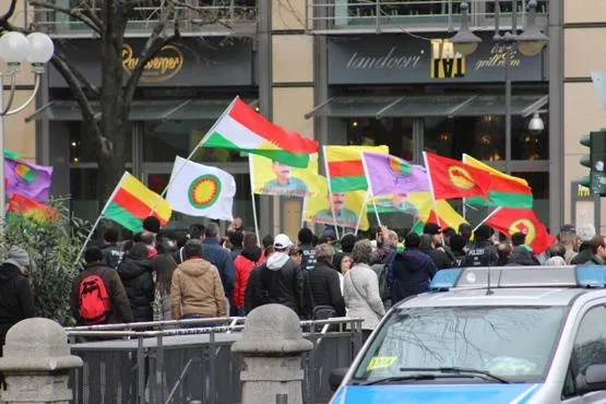 PKK'lılara Almanya'da şok! Yüksek Mahkeme terörist başı Öcalan'ın fotoğrafının kullanılması yasağını onadı-3