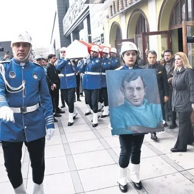 İzzet Günay törende fenalaştı