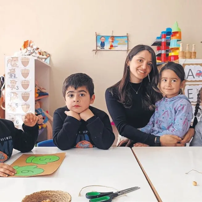Bitlis’te Hediye öğretmen 3 yıl önce atandığı ilkokul için kolları sıvadı!