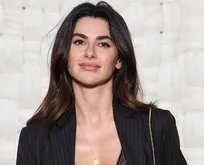 Yalnızım dostlarım! Nesrin Cavadzade Bebek’te görüntülendi