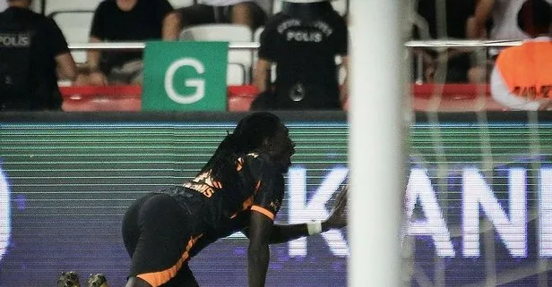 Galatasaray ilk maçında Antalya’yı son dakikada avladı