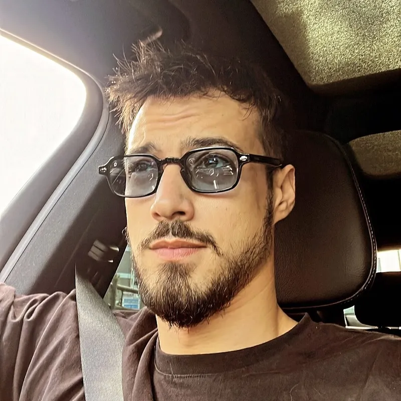 kurulus-orhanin-yildizi-mert-yazicioglu-nasil-unlu-oldu-1773232982350.jpg Kız arkadaşına eşlik ederken hayatı değişti! Mert Yazıcıoğlu'nun hiç hesapta olmayan oyunculuk serüveni-4