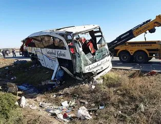 Afyon’da yolcu otobüsü devrildi! Ölü ve yaralılar var