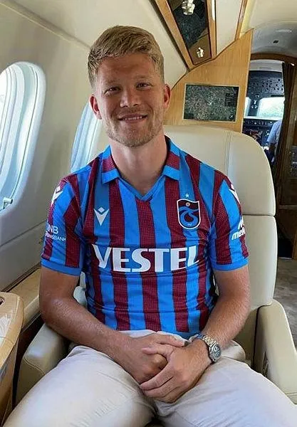 Danimarkalı yıldız golcü dün Trabzon'a ayak bastı: Hoşgeldin yeni kral Andreas Cornelius-1