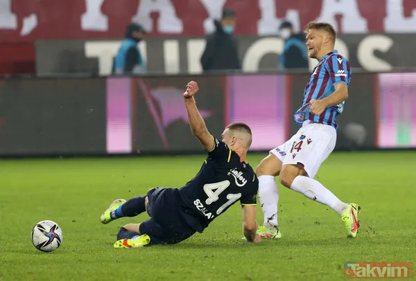 Trabzonspor - Fenerbahçe maçı nefes kesti! İşte heyecan dolu maçtan ekrana yansımayan kareler... - 37
