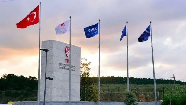 son-dakika-turkiye-futbol-federasyonu-tff-yabanci-kurali-konusunda-kararini-degistirmedi-1623879474921.jpeg Son dakika: Türkiye Futbol Federasyonu (TFF) yabancı kuralı konusunda kararını değiştirmedi-2