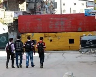 Halk keskin nişancılardan  böyle korunuyor
