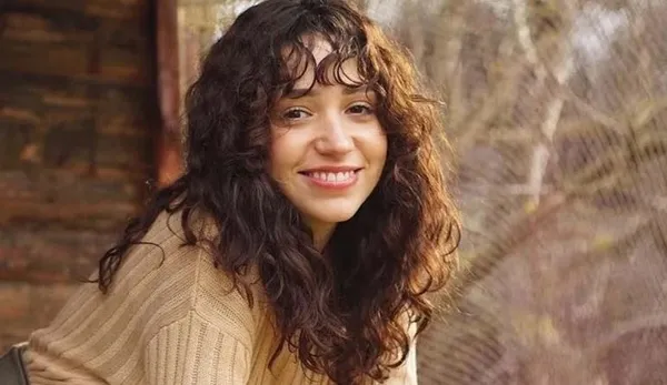 99uncu-saatte-enkazdan-kurtarilan-ayferin-hayali-gercek-oldu-zeynep-bastik-harekete-gecti-bir-araya-gelecegiz-1677251892651.jpg 99’uncu saatte enkazdan kurtarılan Ayfer’in hayali gerçek oldu! Zeynep Bastık harekete geçti! "Bir araya geleceğiz" demişti...-6