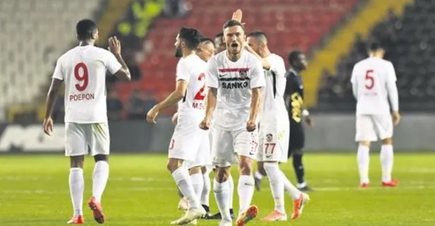 Gazişehir Gaziantep finale göz kırptı